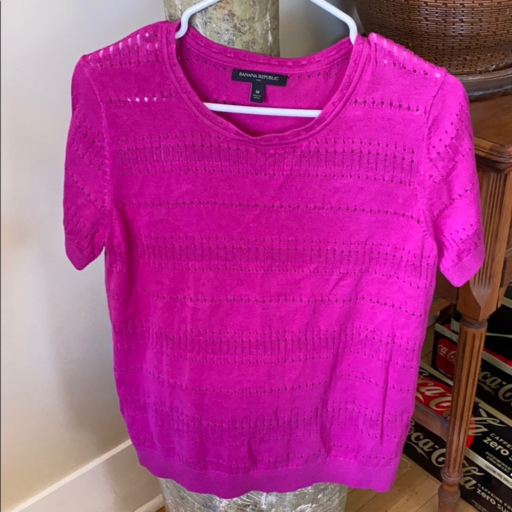 Lightweight sweater